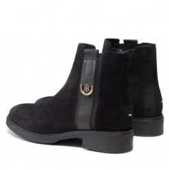 Femme Bottines TOMMY HILFIGER - Th Hardware Suede Flat Boot FW0FW05974 Black BDS Noir -Tommy Hilfiger Soldes 0000208905473 02 wj