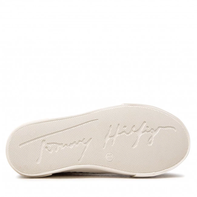 Enfant Baskets TOMMY HILFIGER - Low Cut Lace-Up Sneaker T3A4-32118-0890 M Beige 500 Beige 6 Enfant Baskets TOMMY HILFIGER - Low Cut Lace-Up Sneaker T3A4-32118-0890 M Beige 500 Beige – Image 4