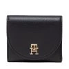 Accessoires Portefeuille Femme Petit Format TOMMY HILFIGER - Life Med Wallet AW0AW13627 BDS Noir 1 Accessoires Portefeuille Femme Petit Format TOMMY HILFIGER - Life Med Wallet AW0AW13627 BDS Noir -Tommy Hilfiger Soldes 01 8720641961875 fp