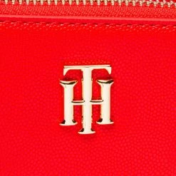 Sacs Sac à Main Tommy Hilfiger - Th Timeless Camera Bag AW0AW11332 XGL Rouge -Tommy Hilfiger Soldes 03 8720116542202 mt