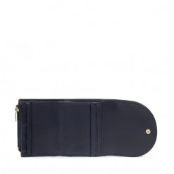 Accessoires Portefeuille Femme Petit Format TOMMY HILFIGER - Life Med Wallet AW0AW13627 DW6 Bleu Marine 7 Accessoires Portefeuille Femme Petit Format TOMMY HILFIGER - Life Med Wallet AW0AW13627 DW6 Bleu Marine -Tommy Hilfiger Soldes 03 8720641958998 pa