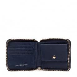 Accessoires Portefeuille Femme Petit Format Tommy Hilfiger - Poppy Med Za Corp AW0AW13656 DW6 Bleu Marine 7 Accessoires Portefeuille Femme Petit Format Tommy Hilfiger - Poppy Med Za Corp AW0AW13656 DW6 Bleu Marine -Tommy Hilfiger Soldes 03 8720641962261 fp