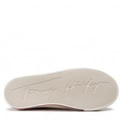 Enfant Baskets TOMMY HILFIGER - Low Cut Lace-Up Sneaker T3A9-32287-1355 S Black 999 Noir 11 Enfant Baskets TOMMY HILFIGER - Low Cut Lace-Up Sneaker T3A9-32287-1355 S Black 999 Noir -Tommy Hilfiger Soldes 04 0000300783696 mf