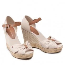 Femme Espadrilles TOMMY HILFIGER - Basic Open Toe High Wedge FW0FW04784 Classic Beige ACI Beige -Tommy Hilfiger Soldes 05 0000209909821 plj