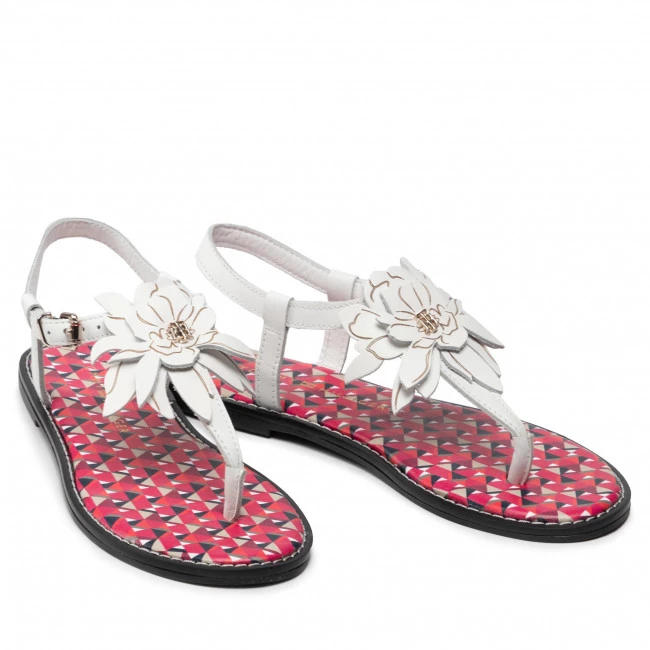 Femme Sandales TOMMY HILFIGER - Th Geo Print Flat Sandal FW0FW06229 Ecru YBL Blanc 7 Femme Sandales TOMMY HILFIGER - Th Geo Print Flat Sandal FW0FW06229 Ecru YBL Blanc – Image 5