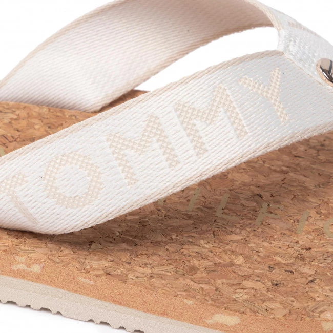 Femme Tongs TOMMY HILFIGER - Tommy Webbing Flat Beach Sandal FW0FW06527 Ecru YBL Blanc 8 Femme Tongs TOMMY HILFIGER - Tommy Webbing Flat Beach Sandal FW0FW06527 Ecru YBL Blanc – Image 6