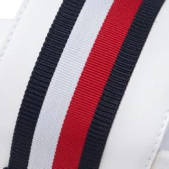 Femme Mules / Sandales De Bain Tommy Hilfiger - Corporate Web Detail Slide FW0FW06719 White YBR Blanc -Tommy Hilfiger Soldes 06 0000301107866 mk