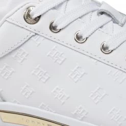 Femme Sneakers TOMMY HILFIGER - Embossed Monogram Sneaker FW0FW06735 White/Gold 0K6 Blanc -Tommy Hilfiger Soldes 06 0000301108658 pa