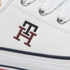 Enfant Sneakers Tommy Hilfiger - Low Cut Lace Up Sneaker T3A9-32287-1355 M White 100 Blanc 13 Enfant Sneakers Tommy Hilfiger - Low Cut Lace Up Sneaker T3A9-32287-1355 M White 100 Blanc -Tommy Hilfiger Soldes 07 0000300783665 fp