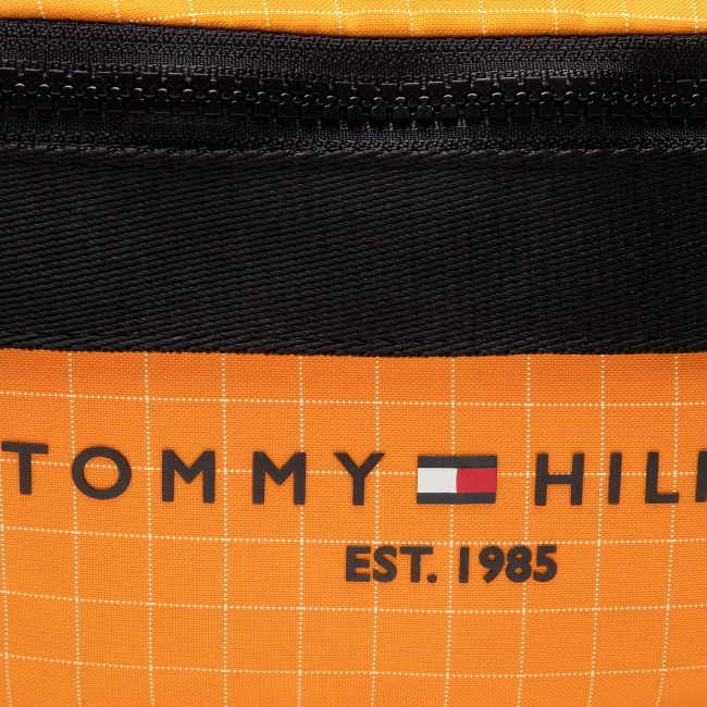 Accessoires Sac Banane Tommy Hilfiger - Th Established Crossbody AM0AM08680 SGH Noir, Orange 5 Accessoires Sac Banane Tommy Hilfiger - Th Established Crossbody AM0AM08680 SGH Noir, Orange – Image 3
